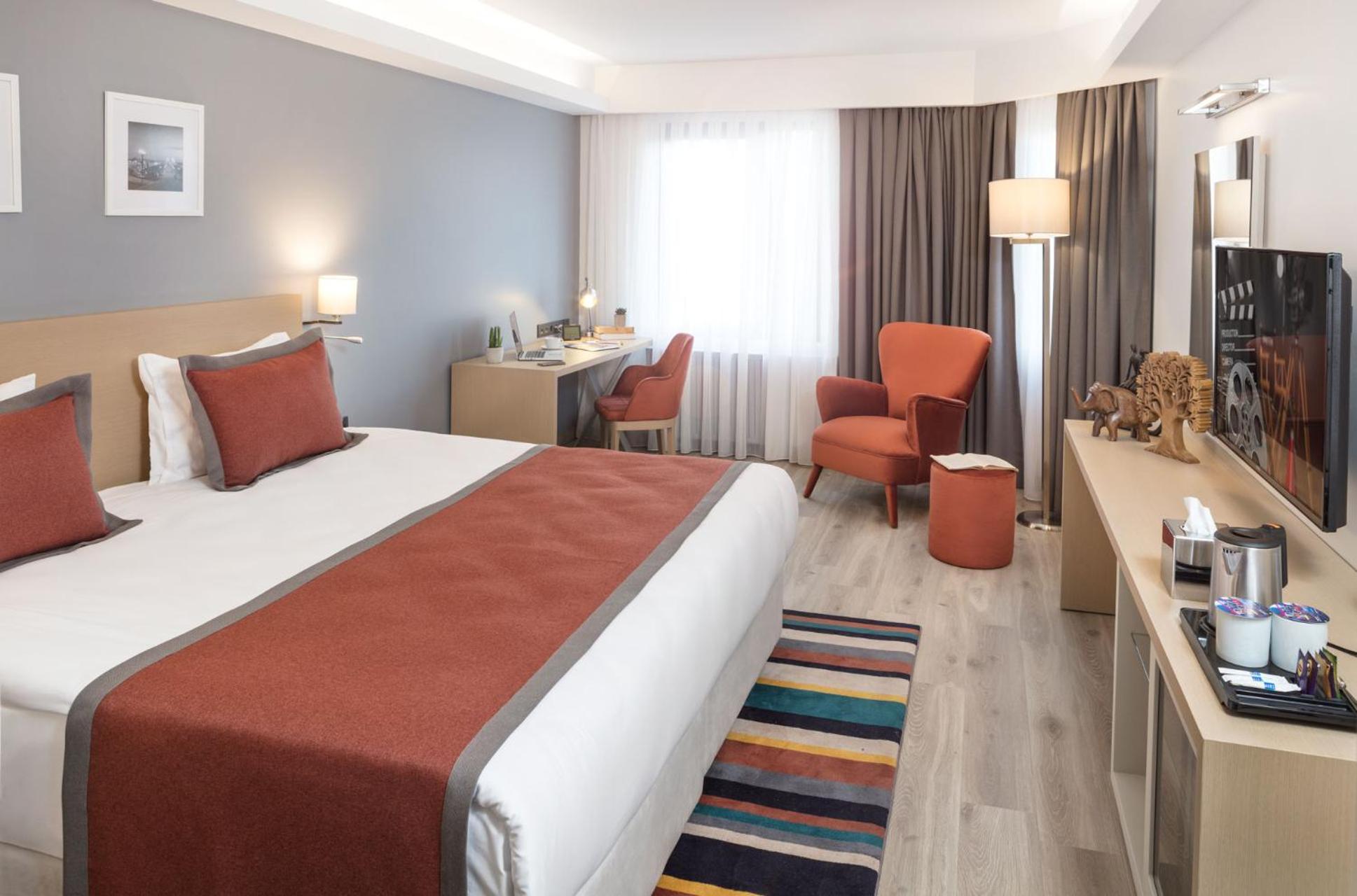 Tryp By Wyndham Ankara Oran Hotel Стая снимка