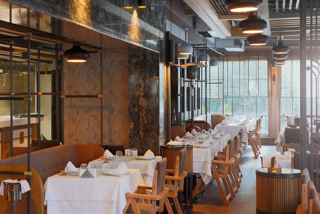 Tryp By Wyndham Ankara Oran Hotel Ресторант снимка