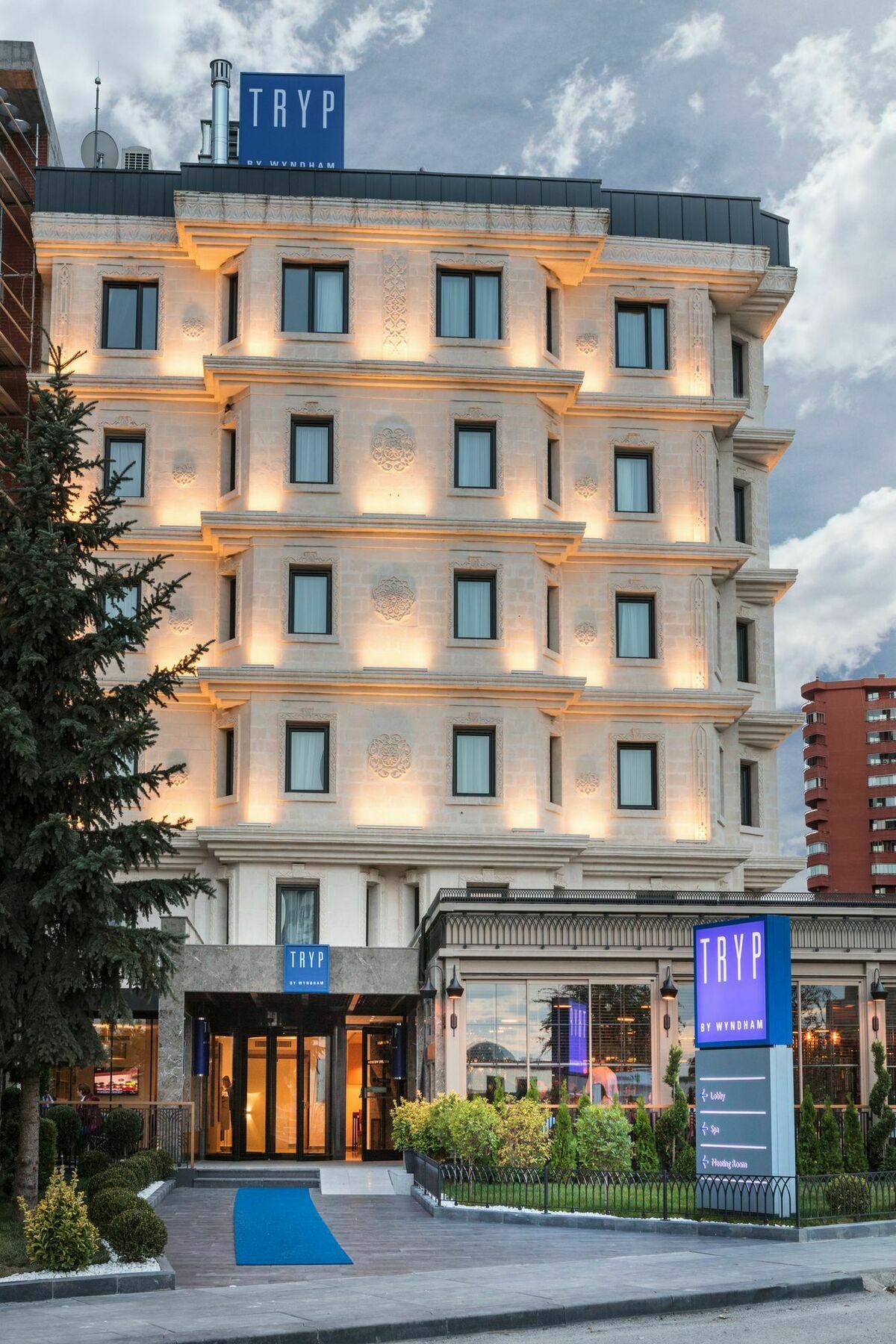 Tryp By Wyndham Ankara Oran Hotel Екстериор снимка